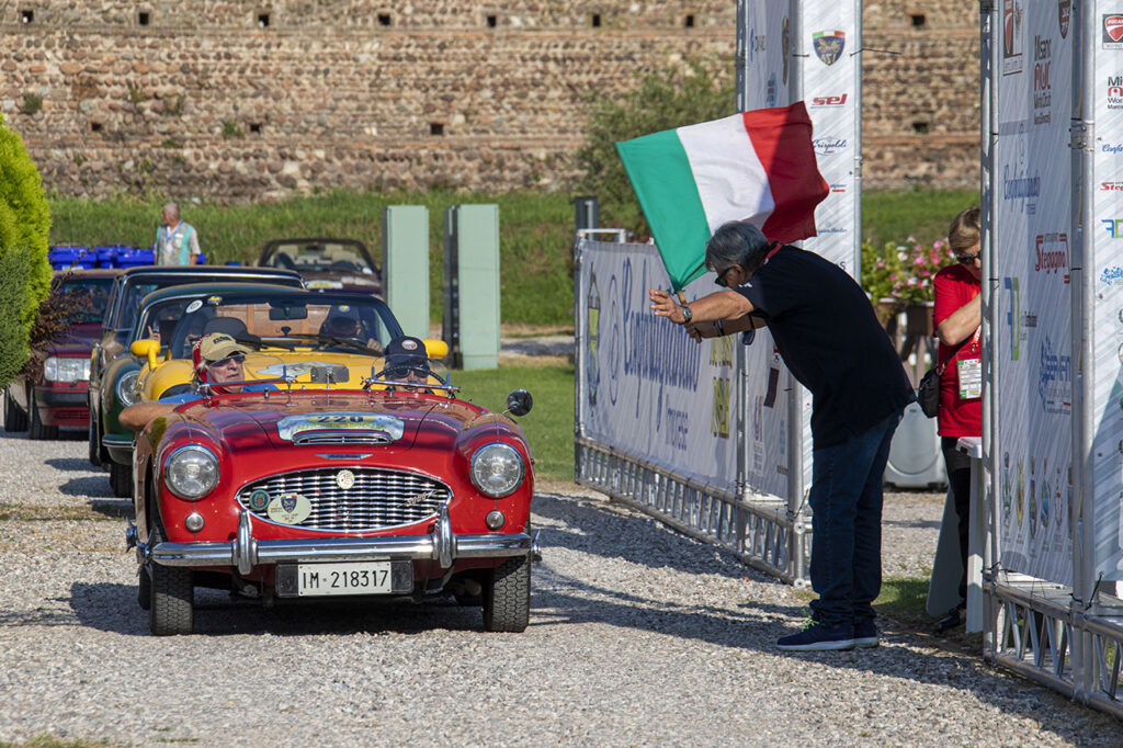 Torna Lautogiro Ditalia Si Parte Domenica Ottobre Dal Misano